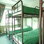Green Apple Hotel